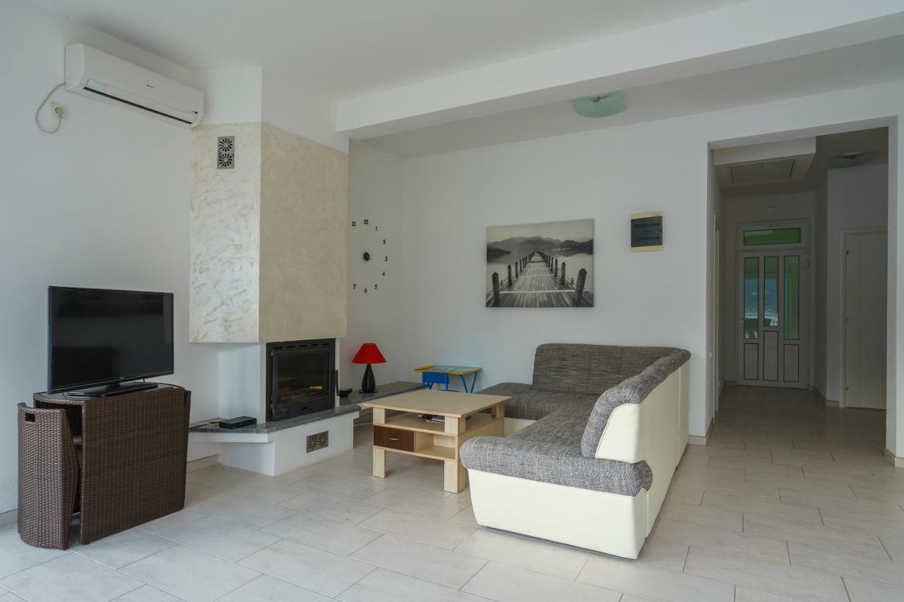 Villa Kosta Donji Morinj Exterior foto
